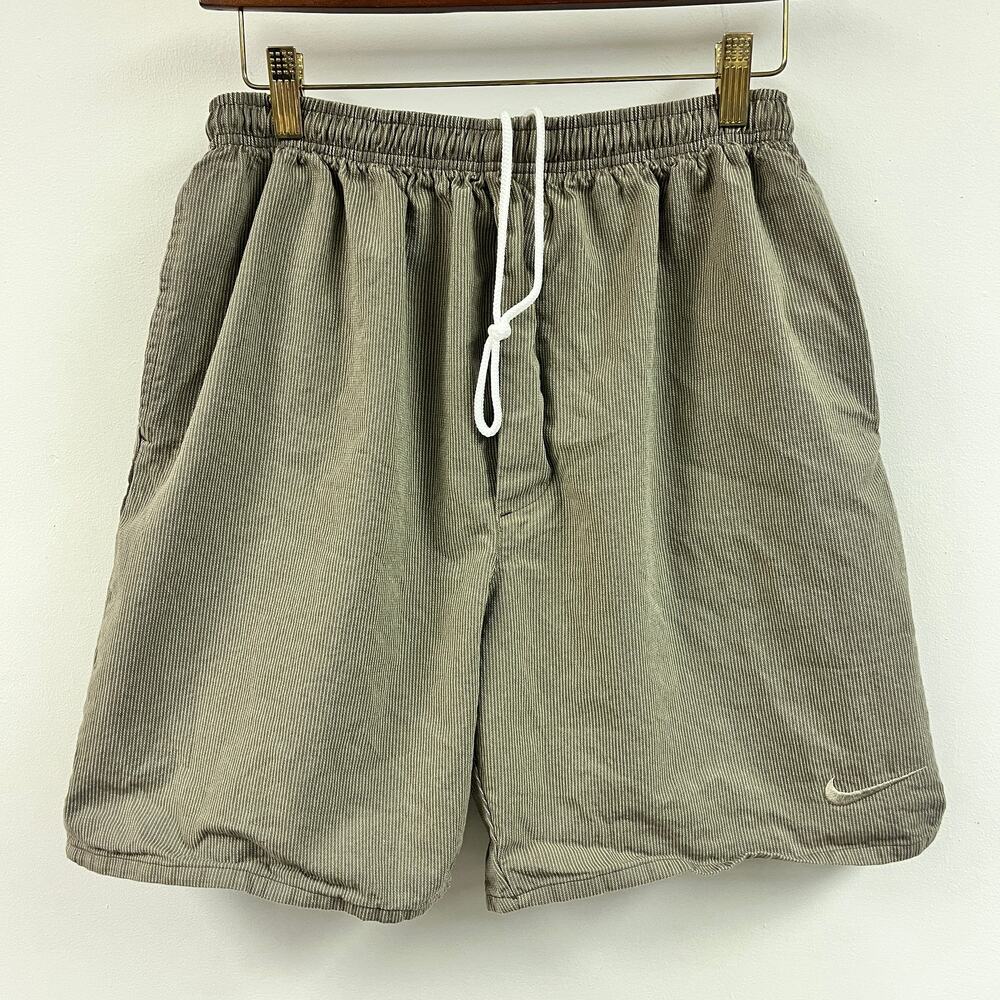 Vintage Nike men's 100% cotton tan beige pinstripe elastic bermuda shorts Medium